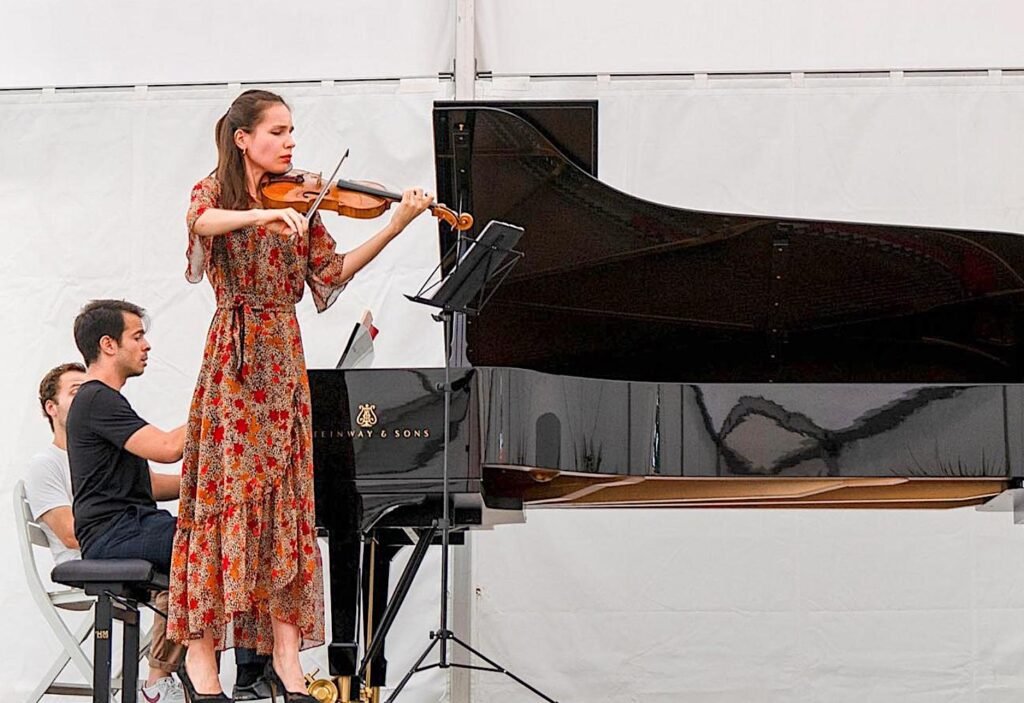 Unforgettable Festival Performances That Became Classics